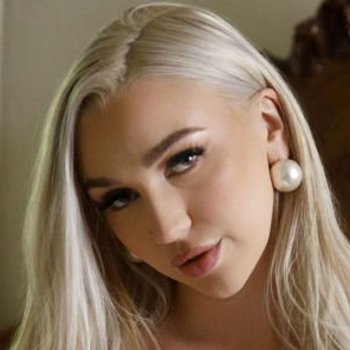 Kendra Sunderland