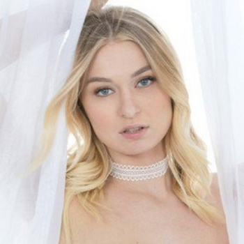 Natalia Starr