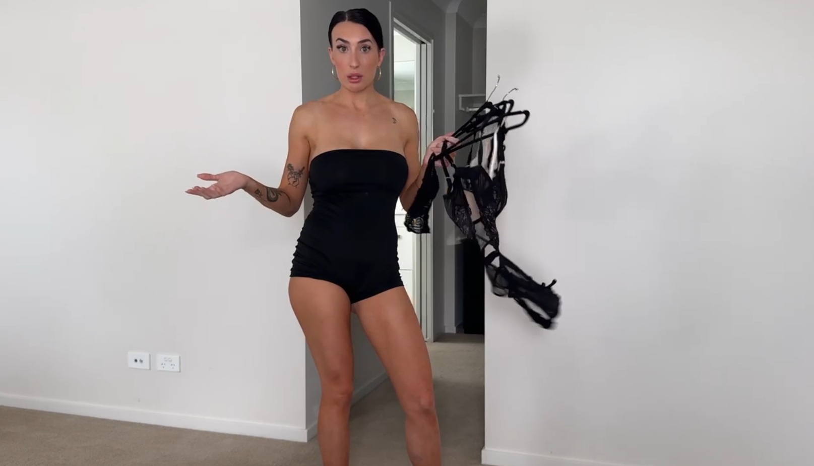 OnlyFans - Aysha Paige - Daughter Does it Better - StepDad,Incest